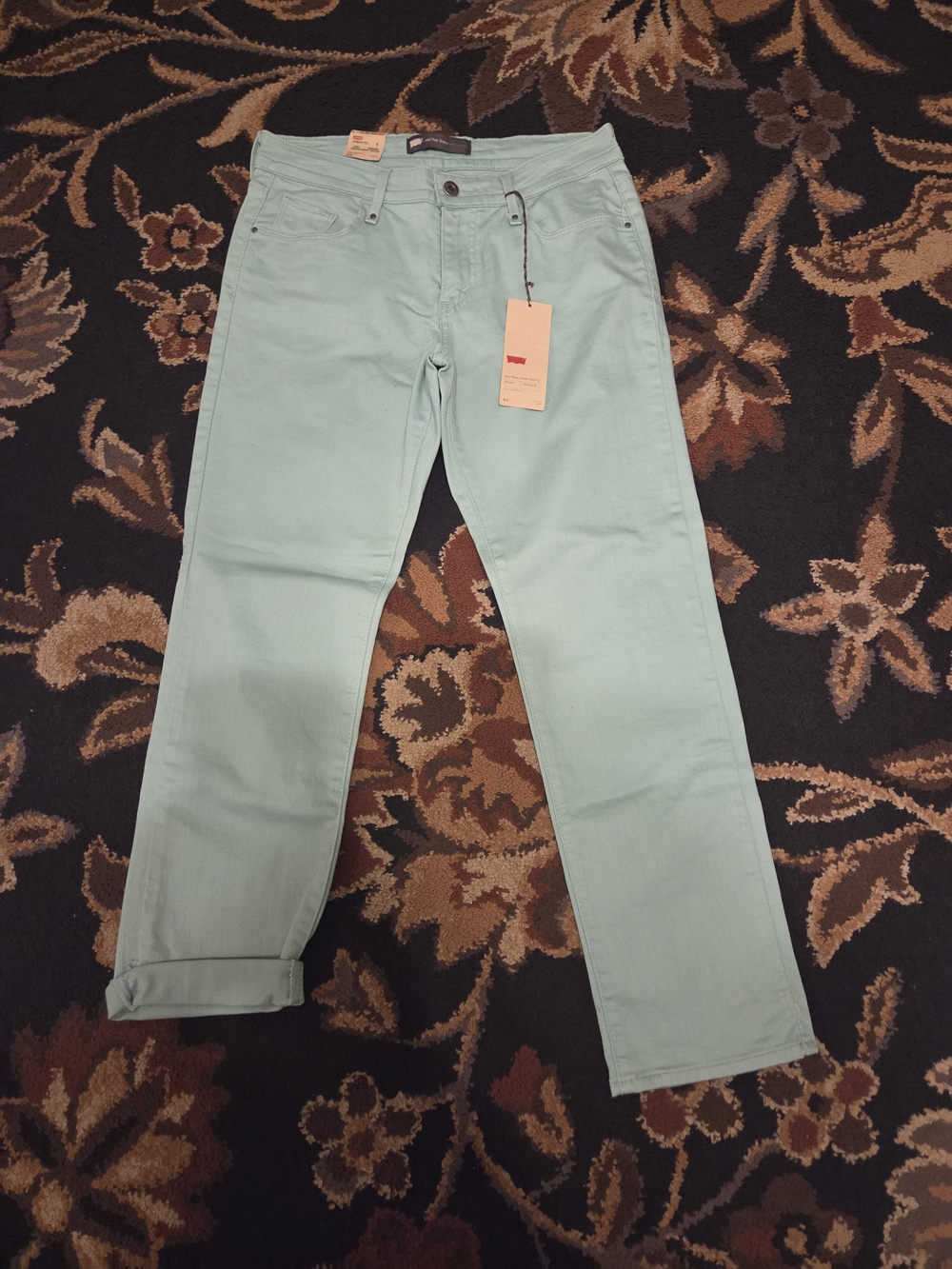 *last Day* Levi's Light Mint High-Rise Ankle Jeans